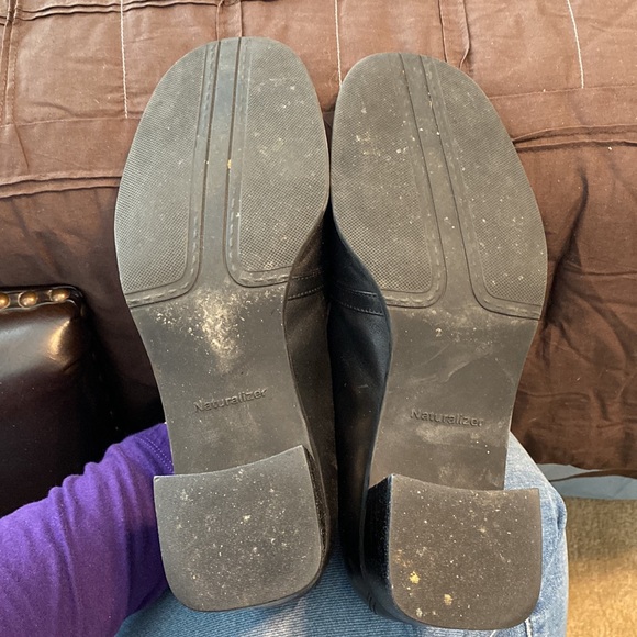 Naturalizer Thick Heeled Dress Shoe - Picture 5 of 6